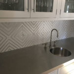 AKDO Luminous Beam Backsplash