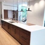 Iconic White quartz Gloss Countertops